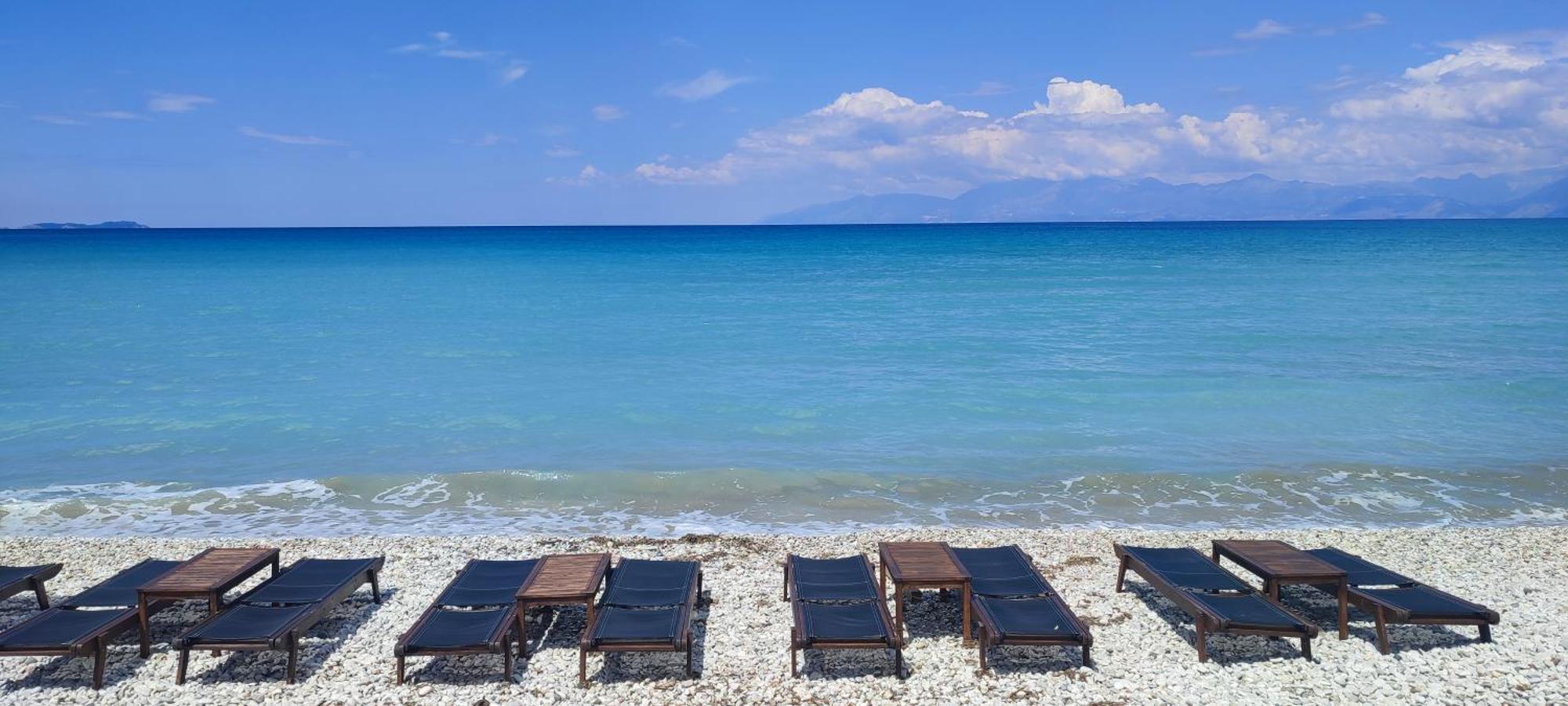 Agapi Studio Acharavi A 50M De La Mer, 400M Du Centre Ville Екстер'єр фото